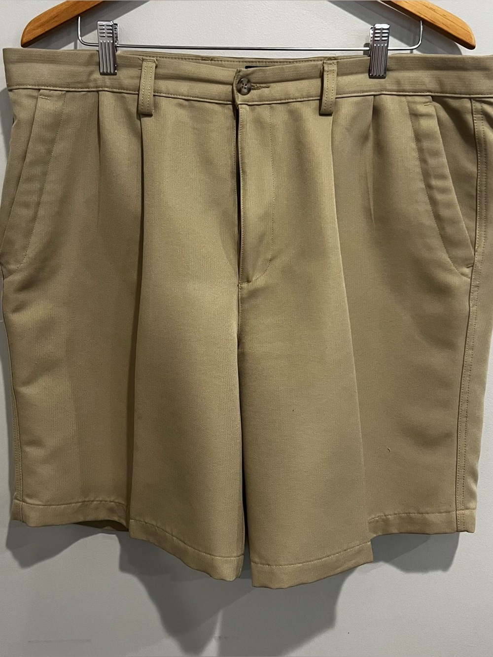 Dockers Golf shorts mens 38 waist tan cruisewear vacation